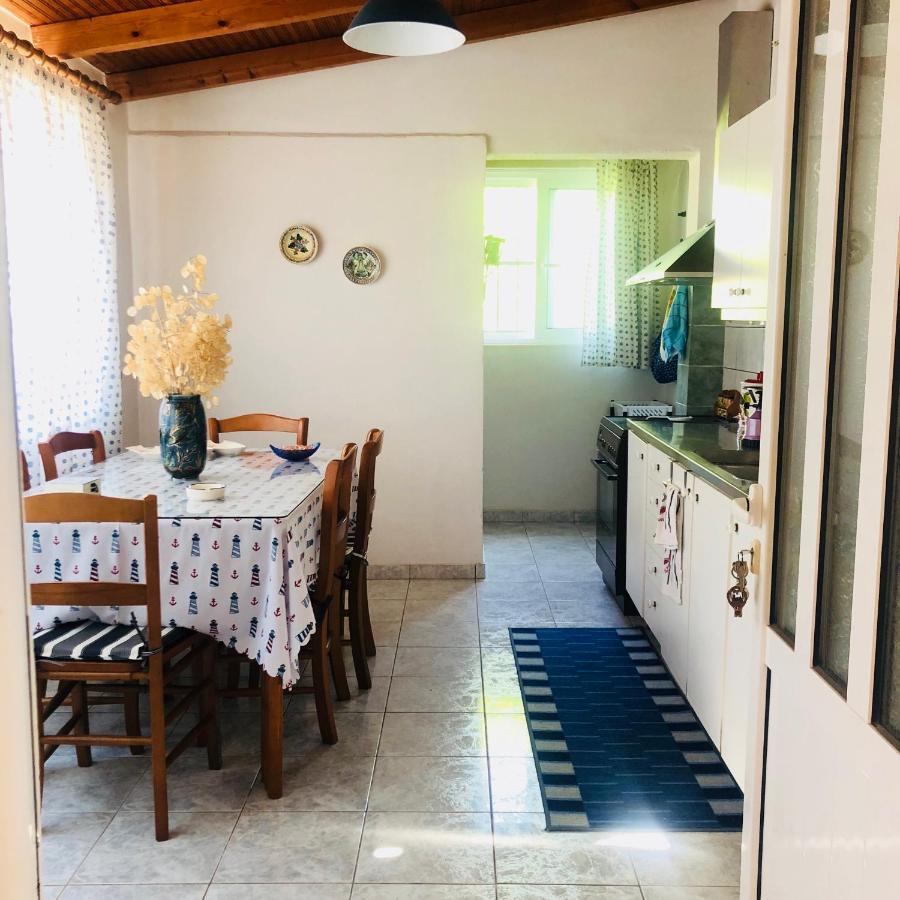 Malou Garden House Near The Beach Glífa Kültér fotó